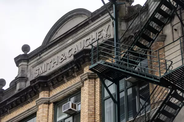 Smith & Caughey’s to close