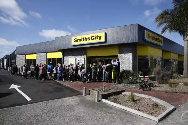 Why Smiths City will struggle to find a buyer