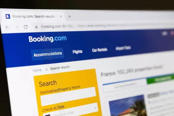 Spain fines booking.com $750m over competition concerns