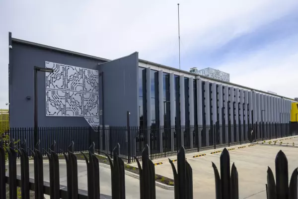NZ sharemarket rises as Infratil, Spark drive gains