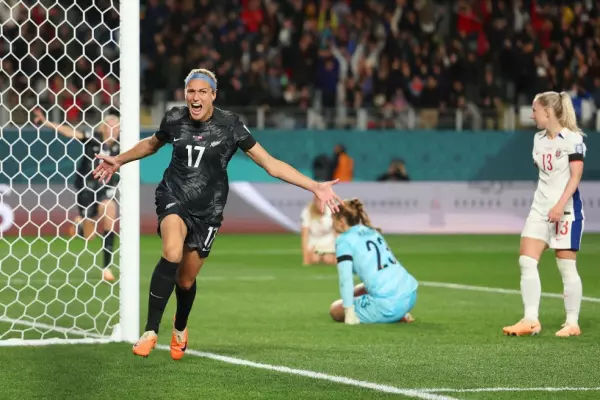 The tale of women’s football in two viral videos
