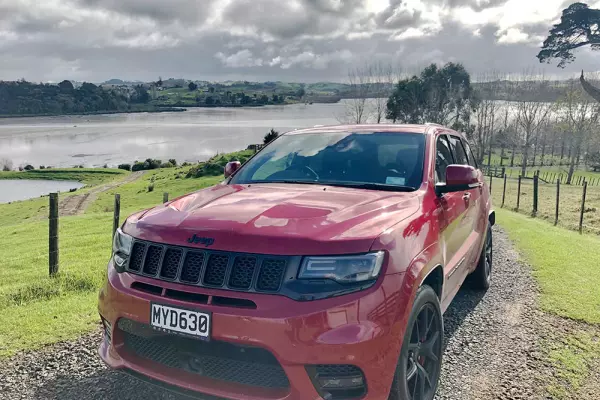 Test driving the 2020 Jeep Grand Cherokee SRT