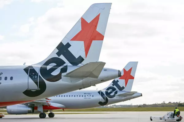 Jetstar's wings clipped over compo rights