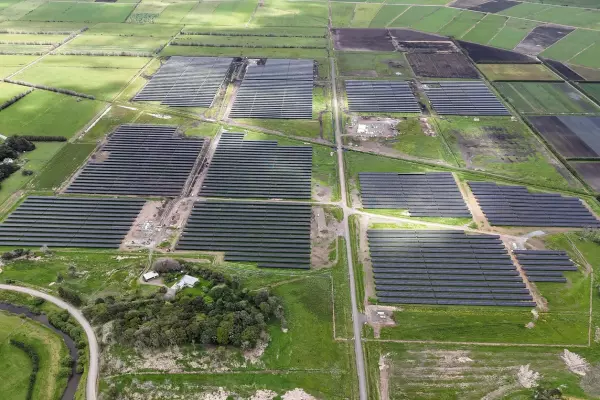 Kaitaia solar farm turns on the power