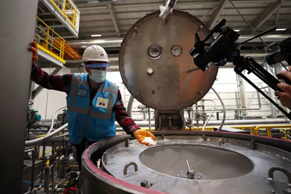 Wake Up Call: Battery shocker as IEA calls for stockpiling