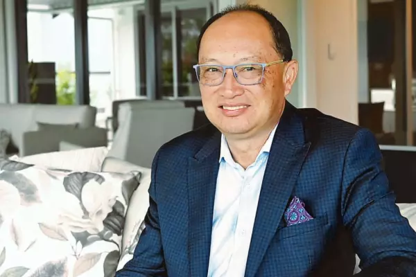 Meng Foon won't quit as a PGW director