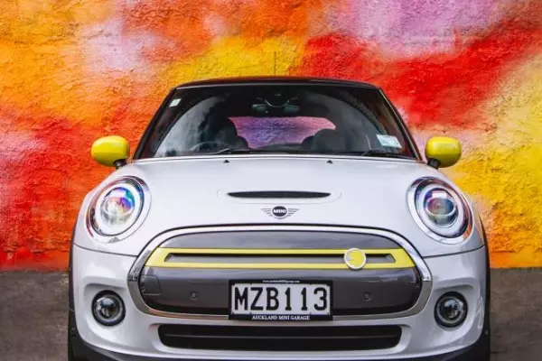 Review: The Mini Electric – a little shocker