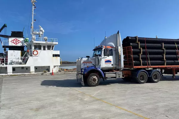 Govt invests $30m with coastal shipping 'winners'