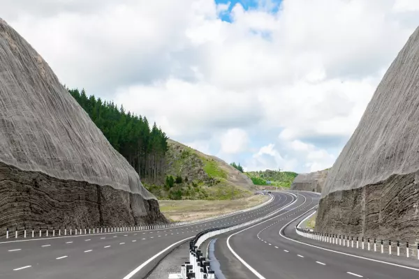 North Auckland highway to open within months