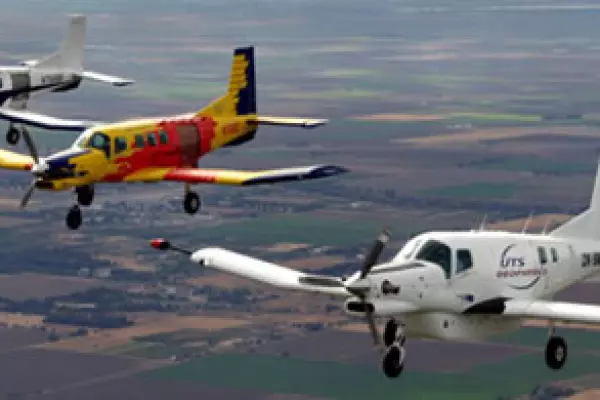 Pacific Aerospace owes at least $2m as shareholders parachute out