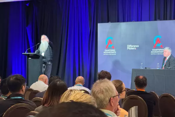 FIF tax creator says ‘sorry’, but wants deeper reform