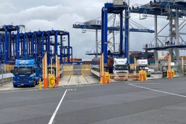 Second life for Auckland port robots