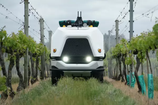 Robotic agricultural worker unveiled