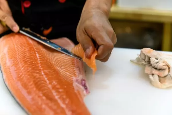 NZ King Salmon shores up China deal