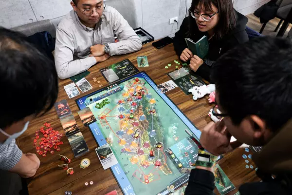 Taiwan players go nuclear in Chinese invasion board game