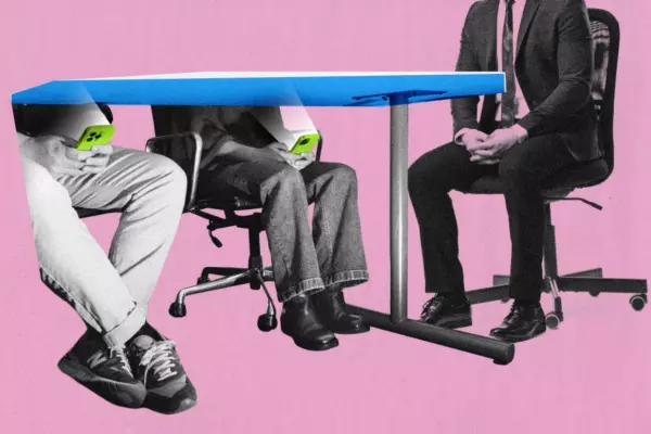 CEOs furious about employees texting in meetings