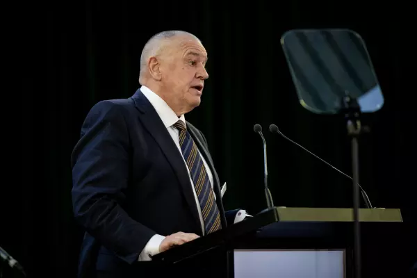 Fletcher’s down 3.6%; NZX misses ceasefire rally