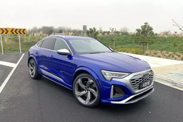 Review: I’m blue, big & brutish: 2024 Audi SQ8 e-tron Sportback