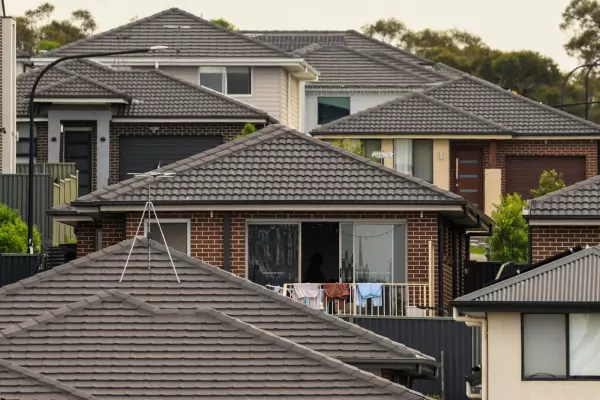 Australian home prices accelerate, defying interest-rate squeeze