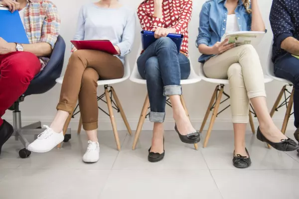 Job application numbers bounce back