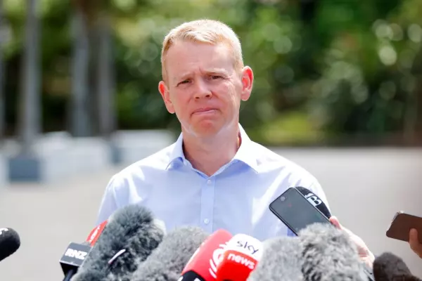 Chris Hipkins to meet Anthony Albanese