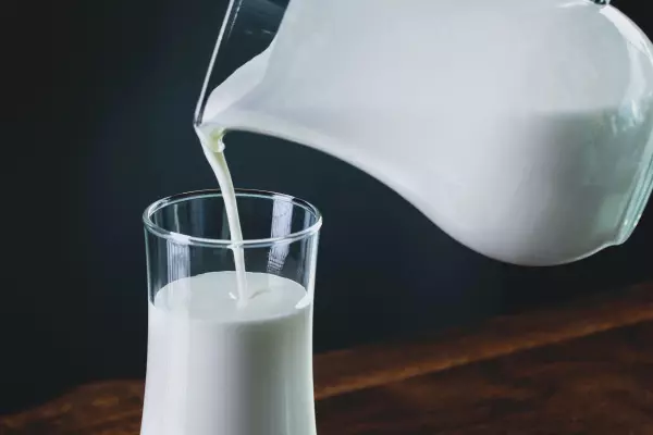 Wake Up Call: Dairy price celebration, high steel prices