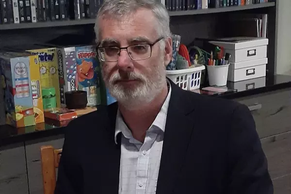 Damien Grant scouts funding for litigation against Calibre Partners