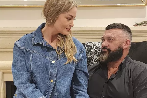 Du Val pair ordered to pay costs