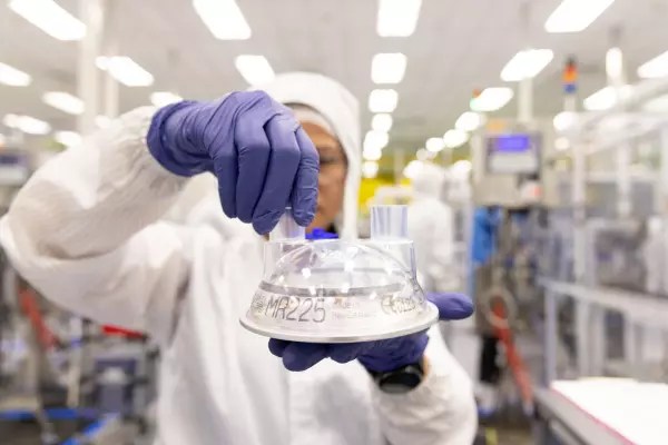 Fisher & Paykel Healthcare drives sharemarket up