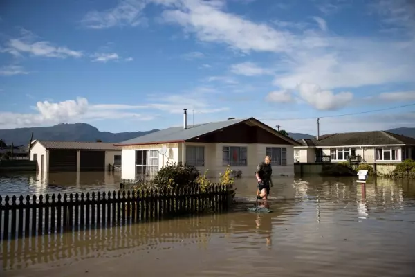 Auckland floods: govt ponders intervention into flood insurance market