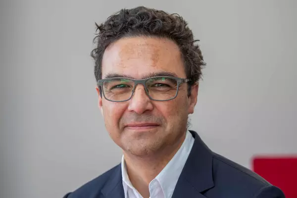 Infratil talks up prospects, share price falls