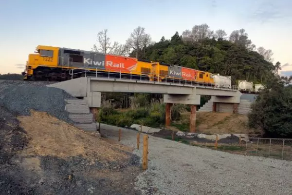 KiwiRail’s Te Huia train banned from downtown Auckland