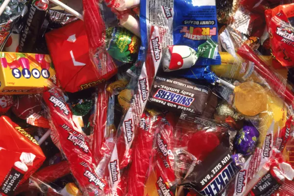 Beware: Politicians are offering us a pocketful of candy