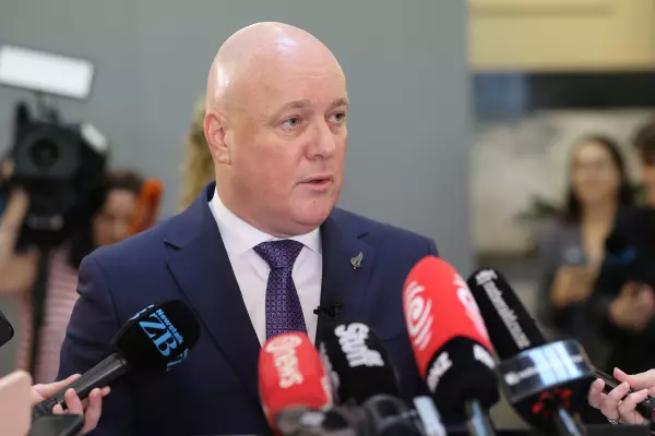 Cabinet to decide fate of foreign buyer ban in coming weeks