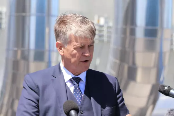 If Māui closes, Methanex's future is murky says Fuge