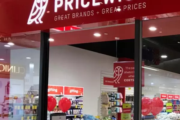 Covid cited as discount retailer Pricewise collapses