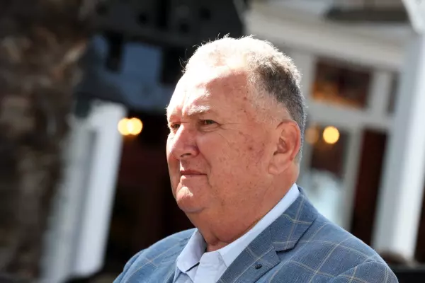 Shane Jones floats law change to make fast-track fast again