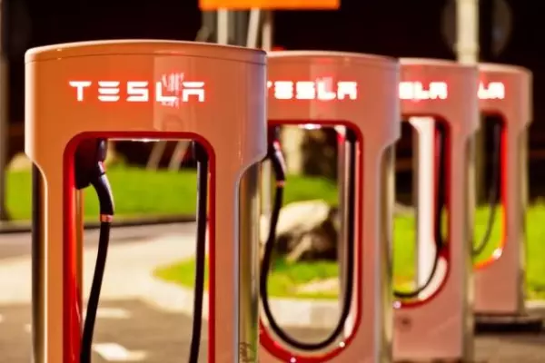 How quickly can we really change to electric vehicles?