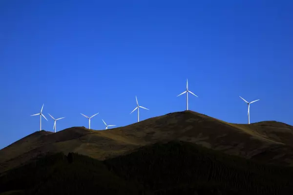 Mercury building $115m wind farm in Gore