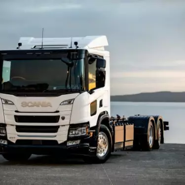 Zero-emission trucks need carrots and sticks to get on road
