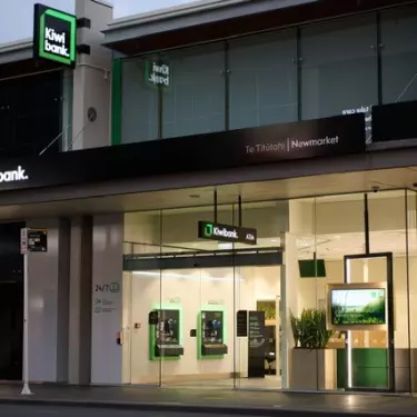 Kiwibank lifts business lending but BNZ still biggest