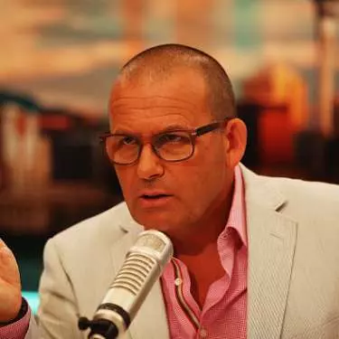 MediaWorks hires Paul Henry; Discovery has new-look AM show