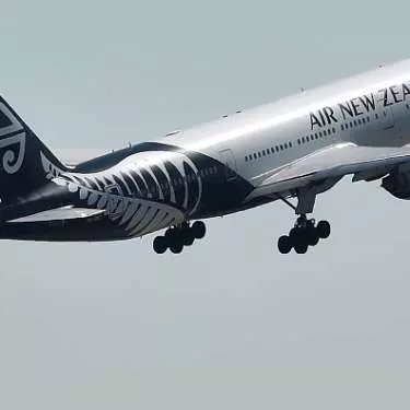When to press 'go' on the Air NZ capital raise?