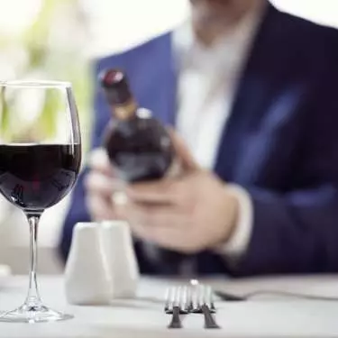 The placebo effect – why we think expensive wine tastes better