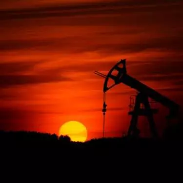 Wakeup Call: Oil nears US$100/bbl