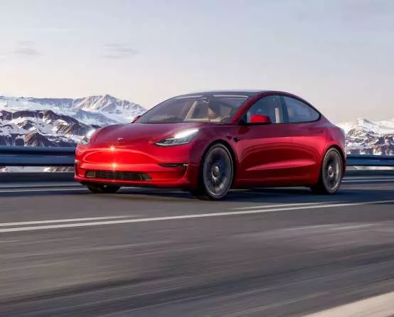 Tesla races to front of luxury pack