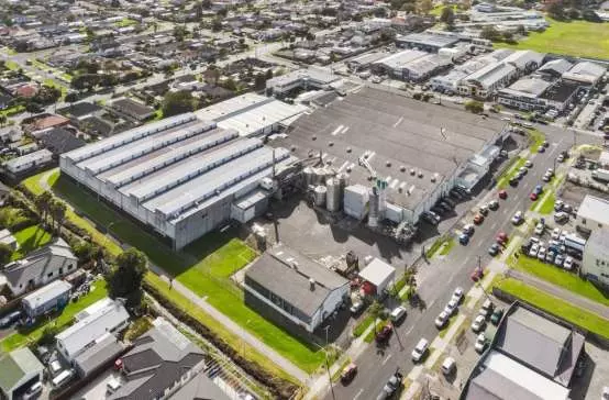 Cavalier hangs onto spinners, sells manufacturing site