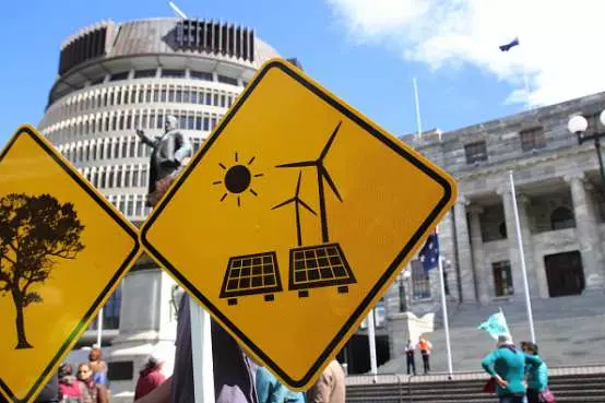 Govt unveils $2.9b four year first shot at cutting carbon emissions