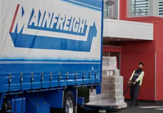 Logistics shares were weaker and Mainfreight declined 1.5% to $75.81. (Image: Mainfreight).