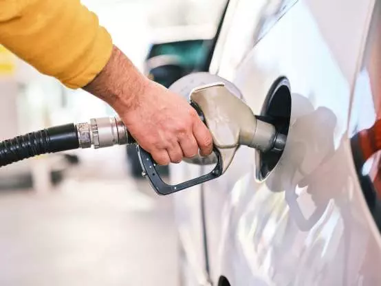 A slide in oil prices may help consumers under the pump (Image: Unsplash)